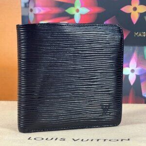 Louis Vuitton Leather Wallet